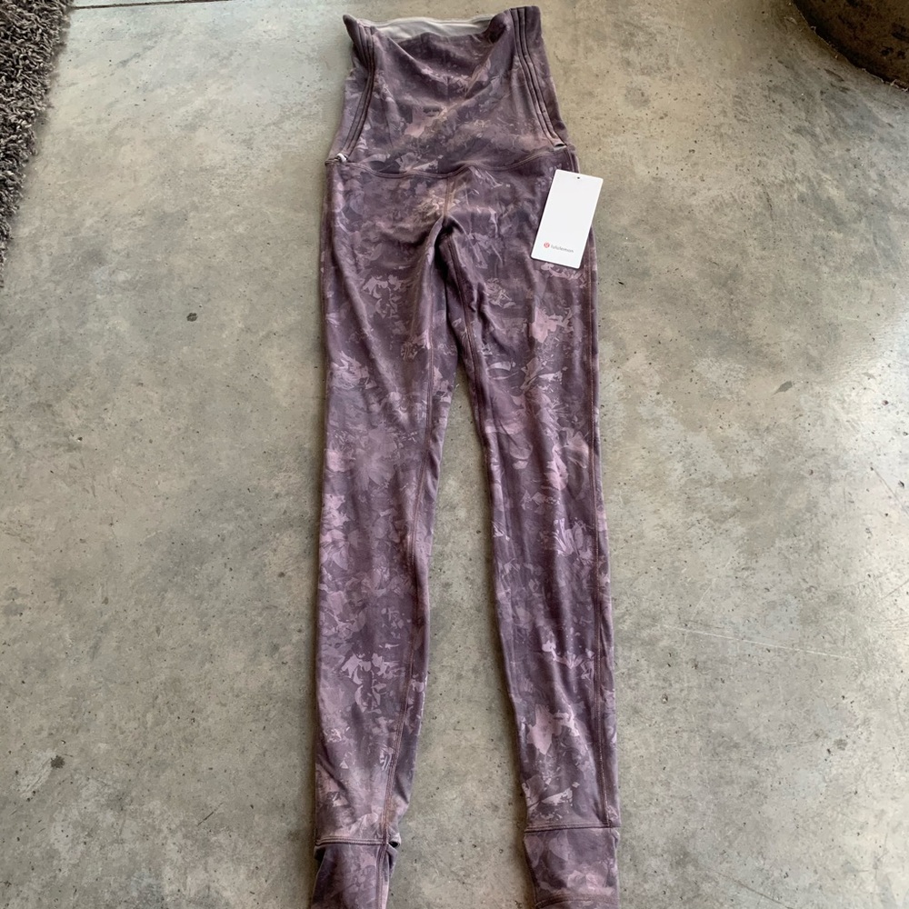 Lululemon Super High Rise Full length Tight - Picture 10 of 11